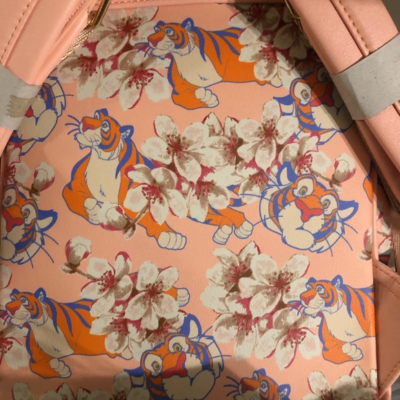 Loungefly Rajah Mini bag - Picture 2 of 6